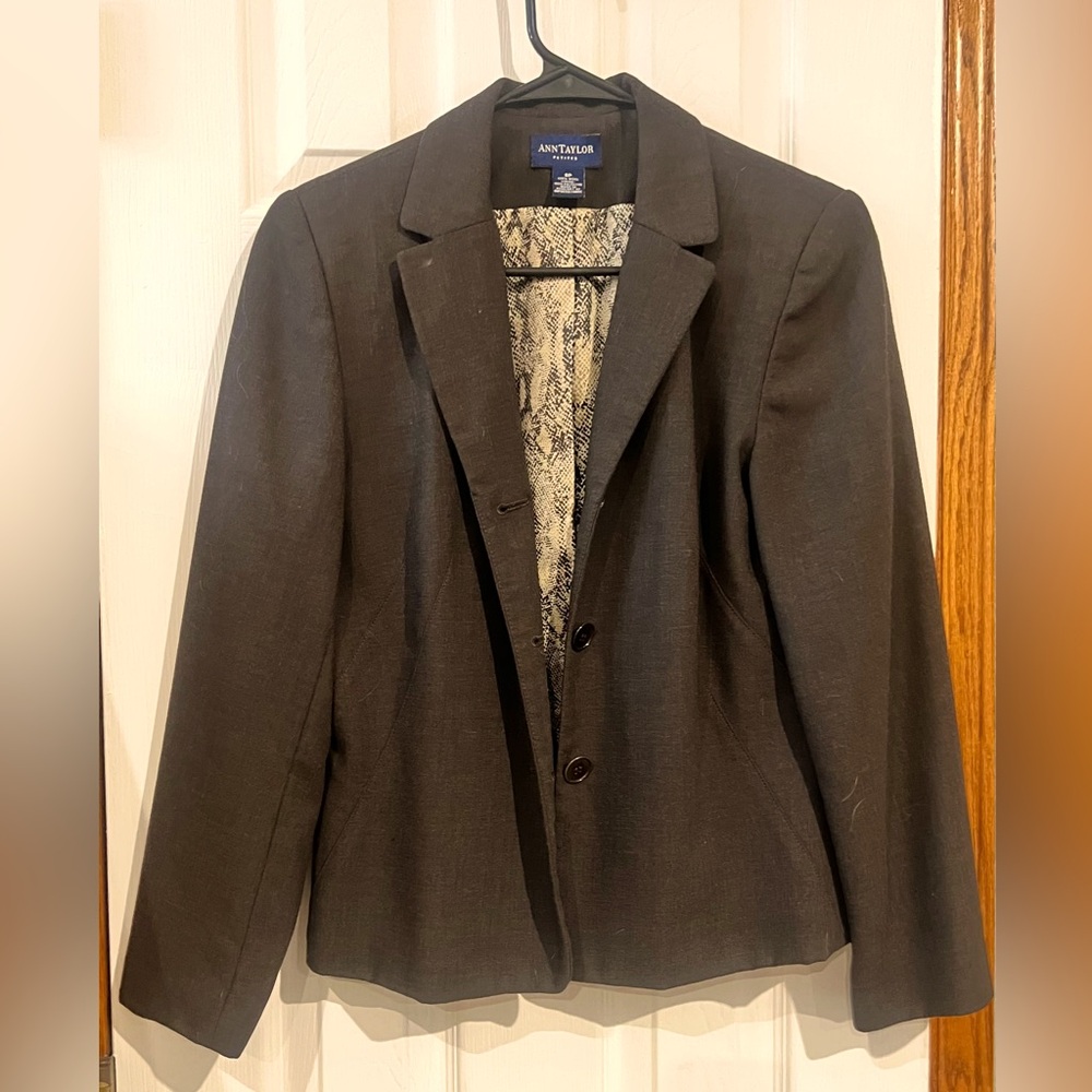 Dark Chocolate Brown Ann Taylor 8P blazer/jacket